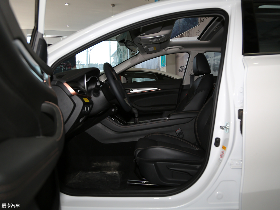 2018݄XT 1.6L GDI քL