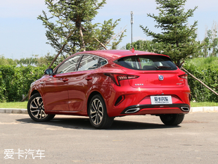 長安乘用車2018款逸動XT