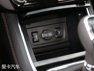 長安乘用車2018款逸動XT