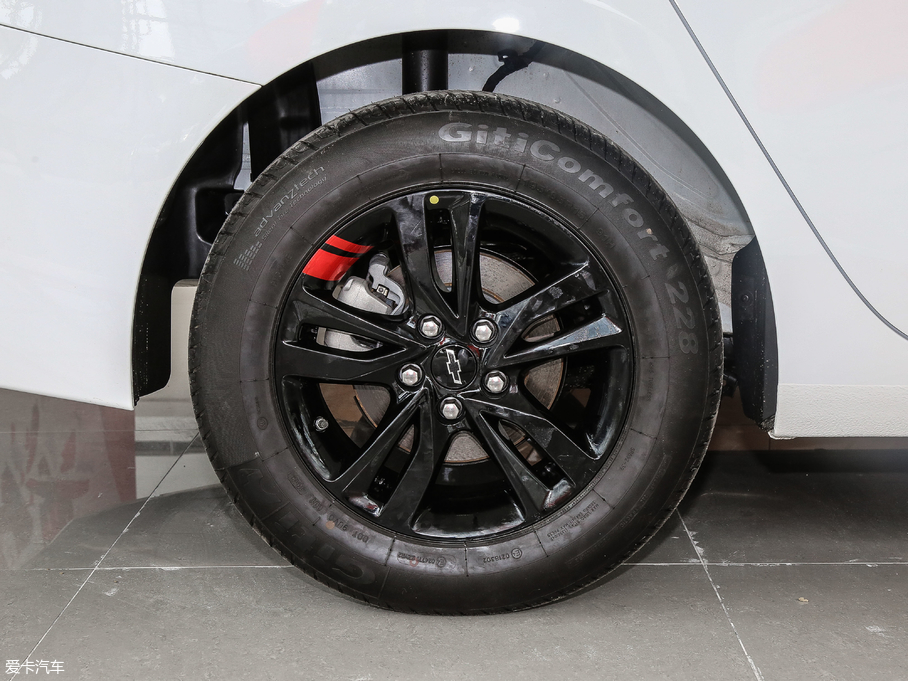 2019�����Ɲ Onix Redline