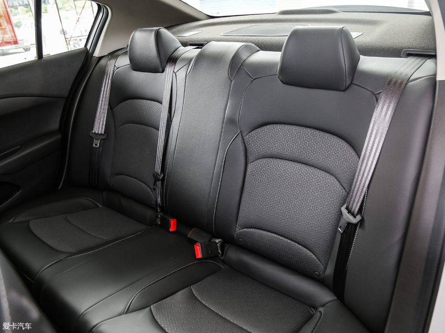 2019�����Ɲ Onix Redline