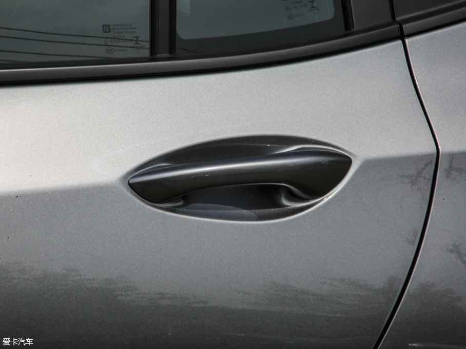 2020Ɲ Redline 325T Ԅ(dng)ҫ (gu)VI