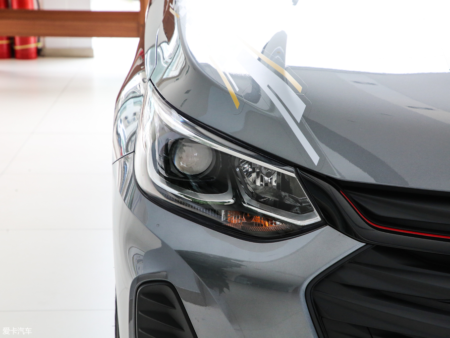 2020Ɲ Redline 325T Ԅҫ VI