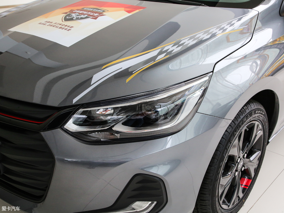 2020Ɲ Redline 325T Ԅ(dng)ҫ (gu)VI