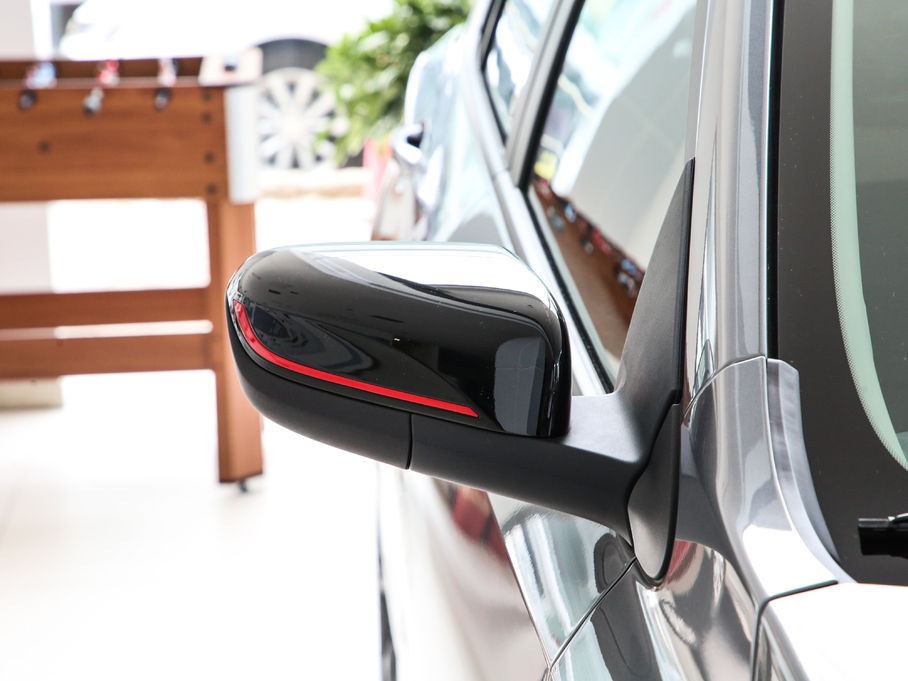 2020Ɲ Redline 325T Ԅҫ VI