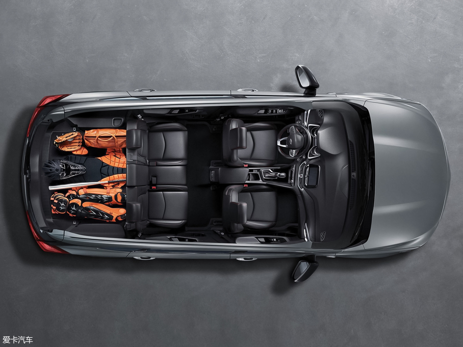 2018�����m�� Redline 530T �Ԅ�ҫ���� 5+2�� ��V