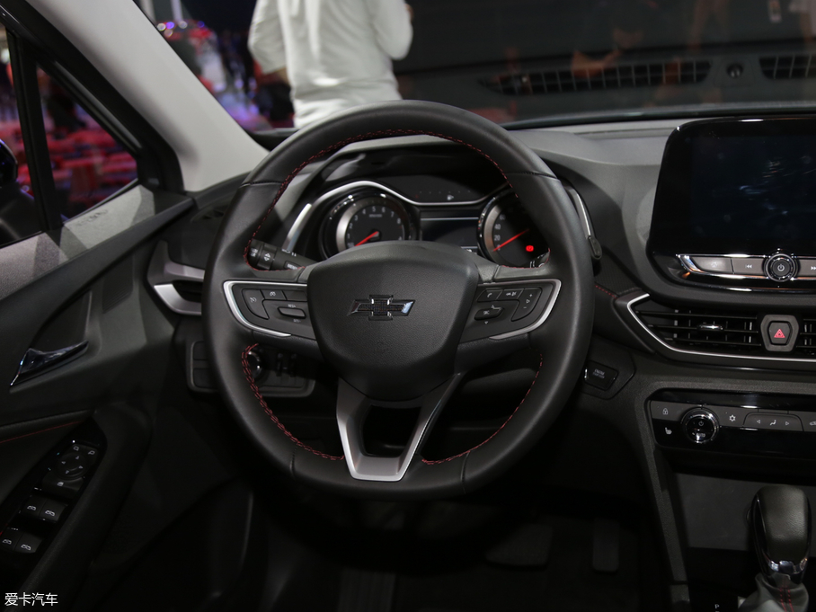 2018�����m�� Redline 530T �Ԅ�ҫ���� 5+2�� ��V