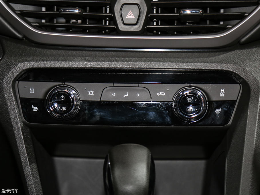 2018�����m�� Redline 530T �Ԅ�ҫ���� 5+2�� ��V