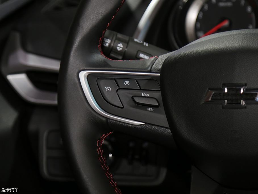 2018�����m�� Redline 530T �Ԅ�ҫ���� 5+2�� ��V