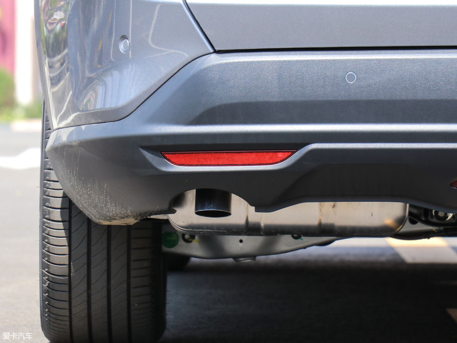 2018�����m�� Redline 530T �Ԅ�ҫ���� 5+2�� ��V