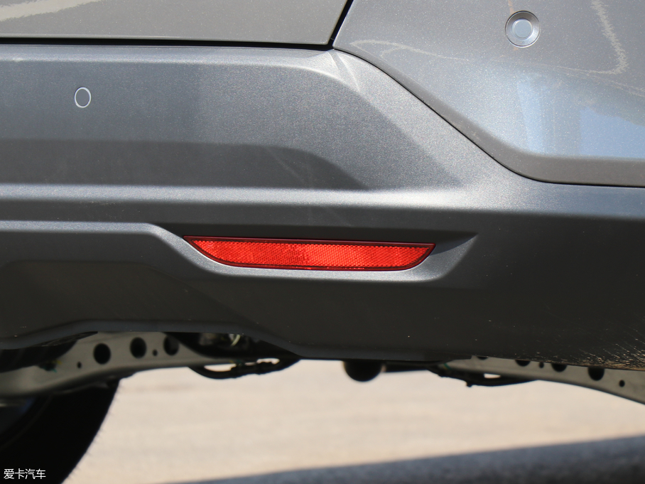 2018�����m�� Redline 530T �Ԅ�ҫ���� 5+2�� ��V