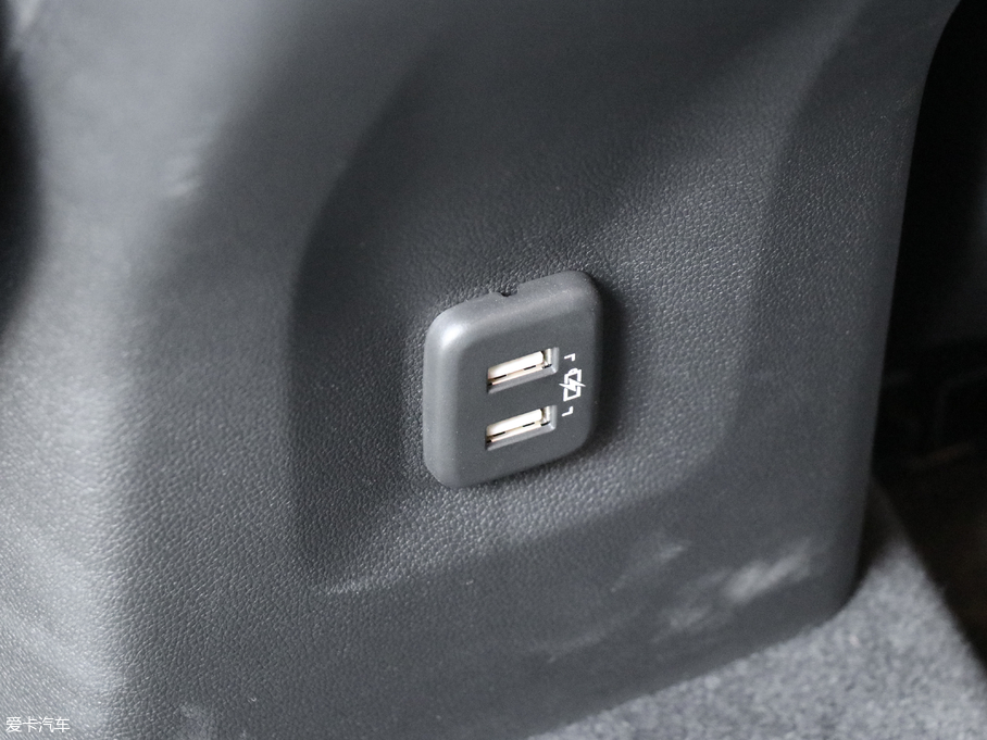 2018�����m�� Redline 530T �Ԅ�(d��ng)ҫ���� 5+2�� ��V