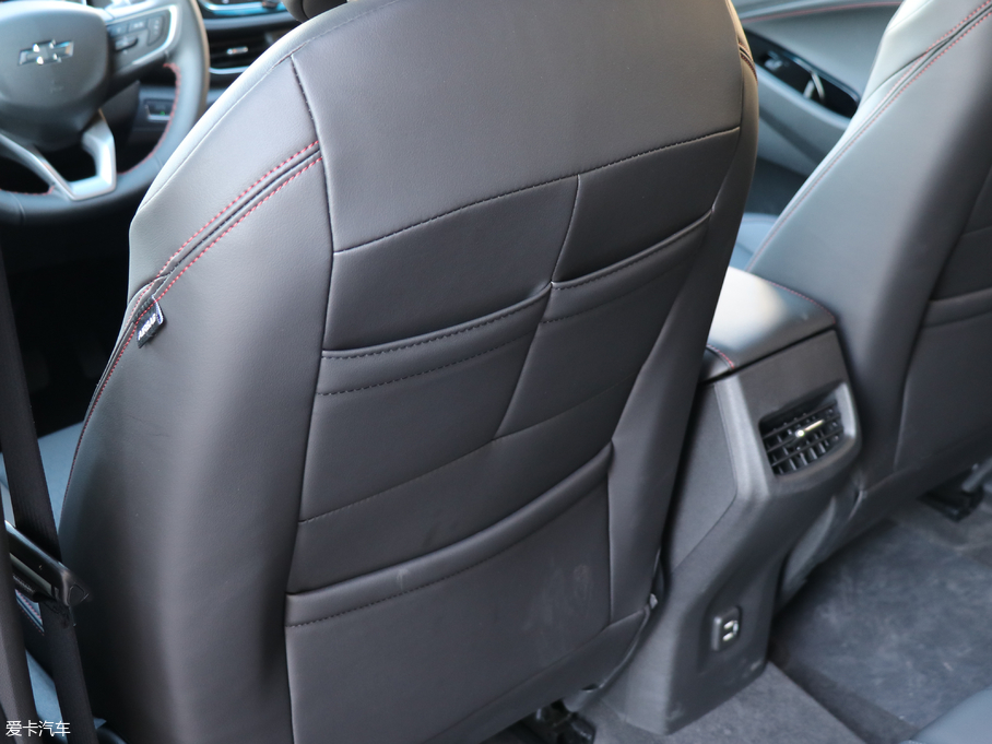 2018�����m�� Redline 530T �Ԅ�ҫ���� 5+2�� ��V