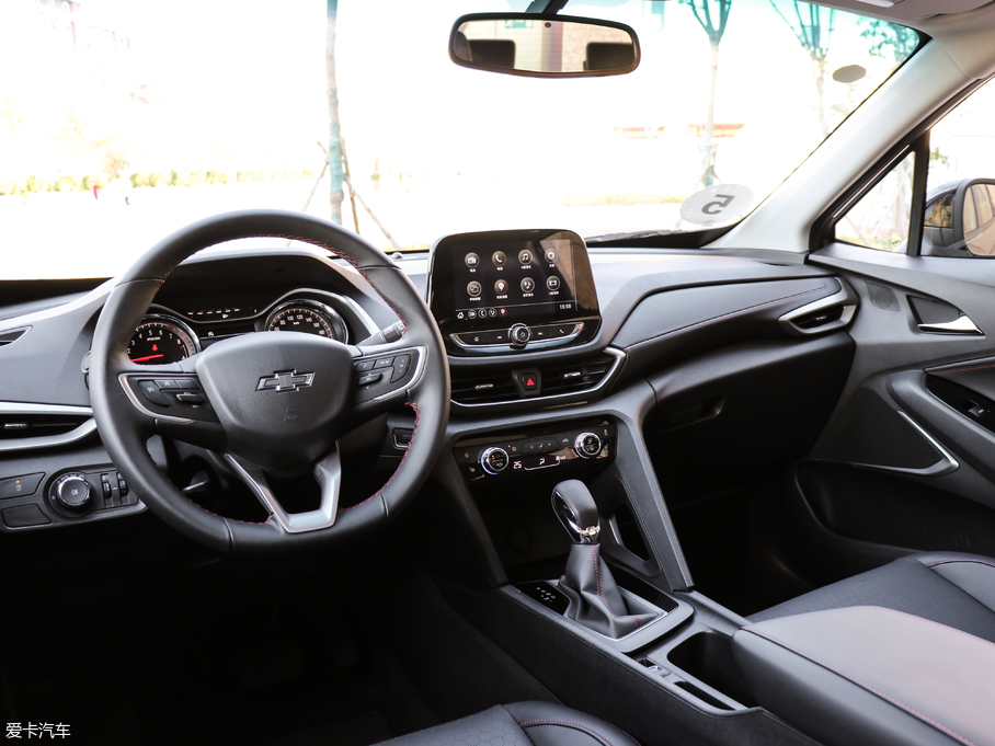 2018�����m�� Redline 530T �Ԅ�ҫ���� 5+2�� ��V