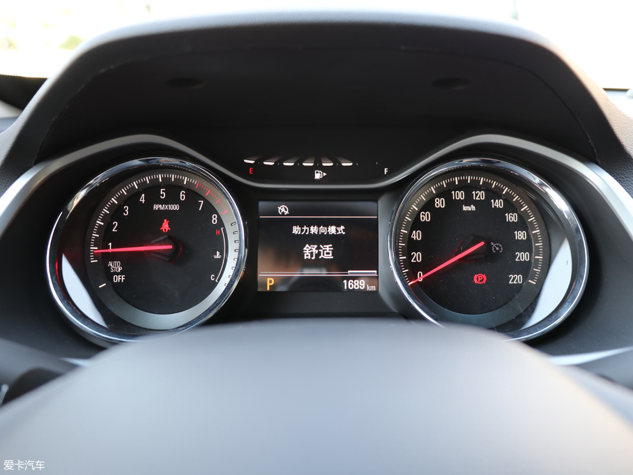 2018�����m�� Redline 530T �Ԅ�ҫ���� 5+2�� ��V