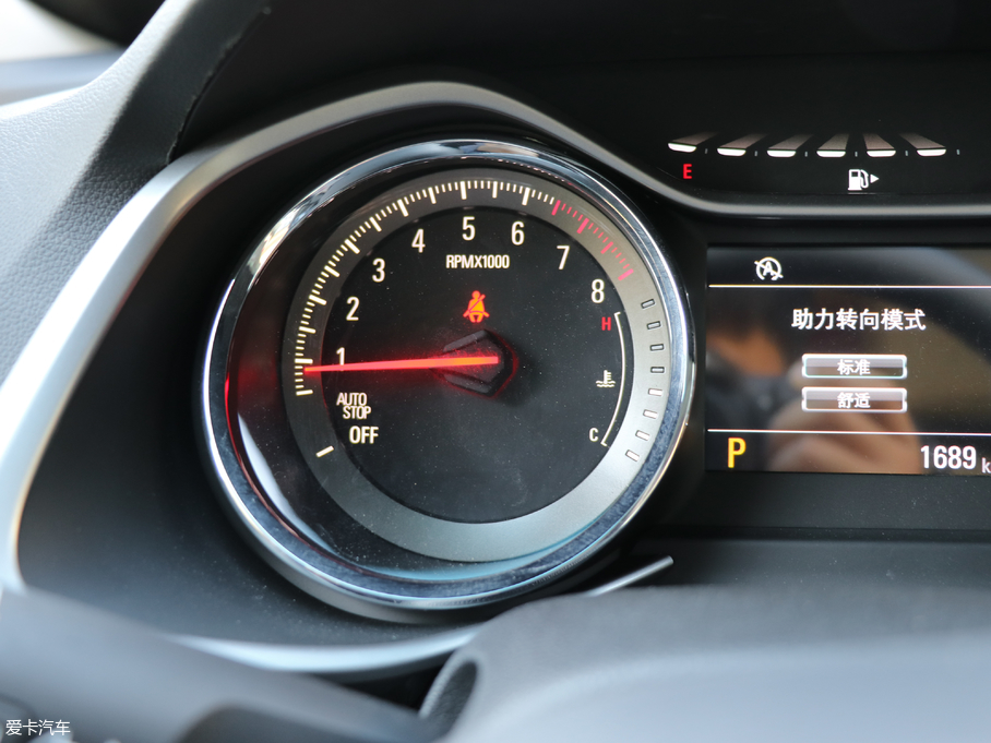 2018�����m�� Redline 530T �Ԅ�ҫ���� 5+2�� ��V