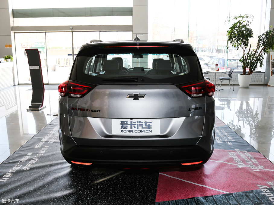 2018�����m�� Redline 530T �Ԅӿv���� 5+2�� ��V