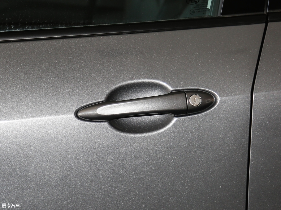 2018�����m�� Redline 530T �Ԅӿv���� 5+2�� ��V