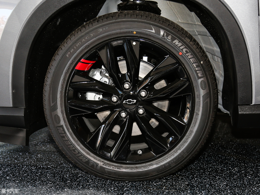 2018�����m�� Redline 530T �Ԅ�(d��ng)�v���� 5+2�� ��(gu��)V