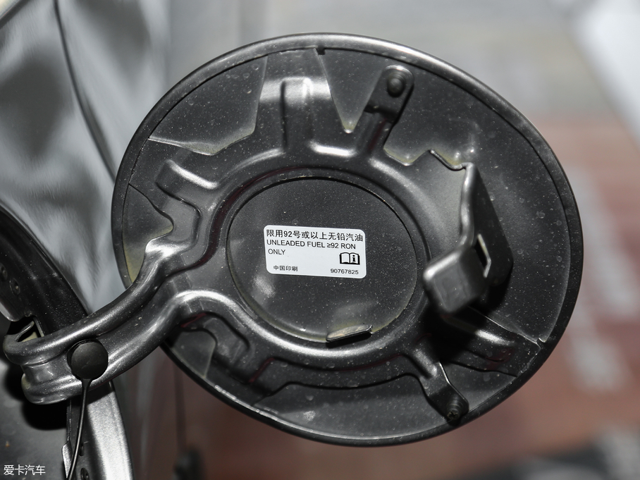 2018�����m�� Redline 530T �Ԅӿv���� 5+2�� ��V