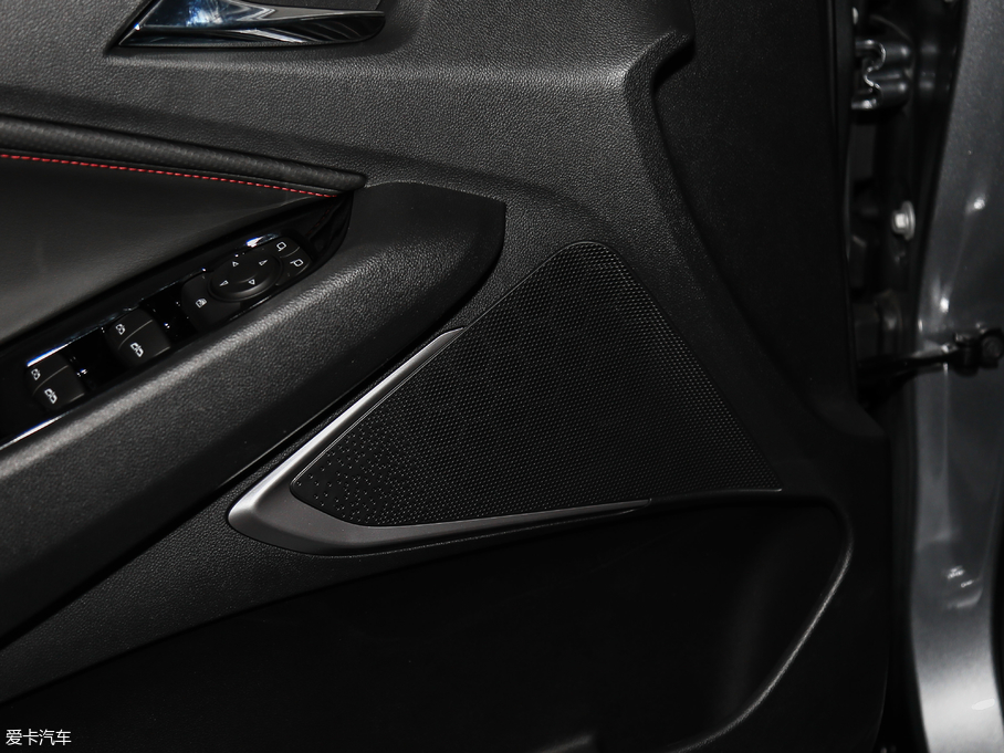 2018�����m�� Redline 530T �Ԅӿv���� 5+2�� ��V