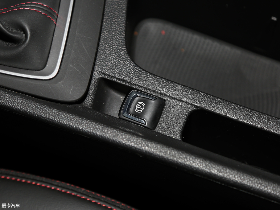 2018�����m�� Redline 530T �Ԅӿv���� 5+2�� ��V