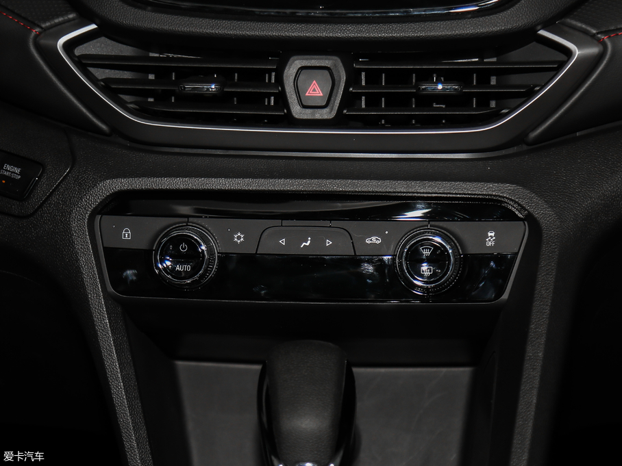 2018�����m�� Redline 530T �Ԅ�(d��ng)�v���� 5+2�� ��V