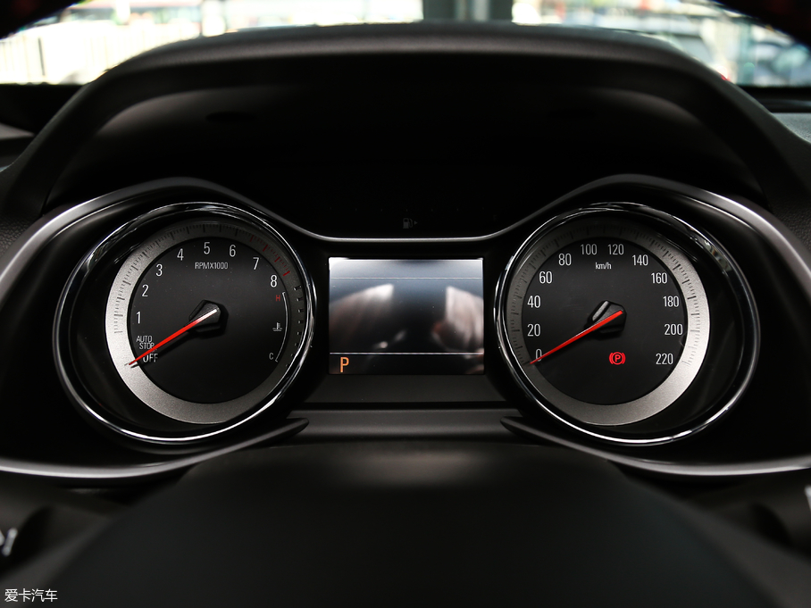 2018�����m�� Redline 530T �Ԅ�(d��ng)�v���� 5+2�� ��(gu��)V