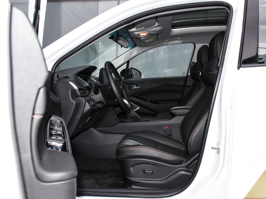 2018�����m�� 530T ���涨�ư� 5+2�� ��V