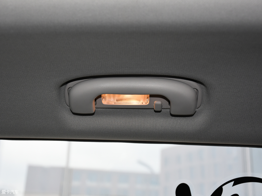 2018�����m�� 530T ���涨�ư� 5+2�� ��V