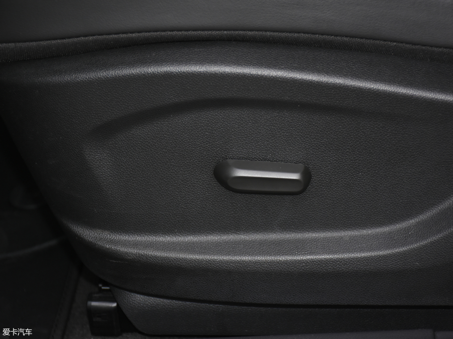 2018�����m�� 530T ���涨�ư� 5+2�� ��V