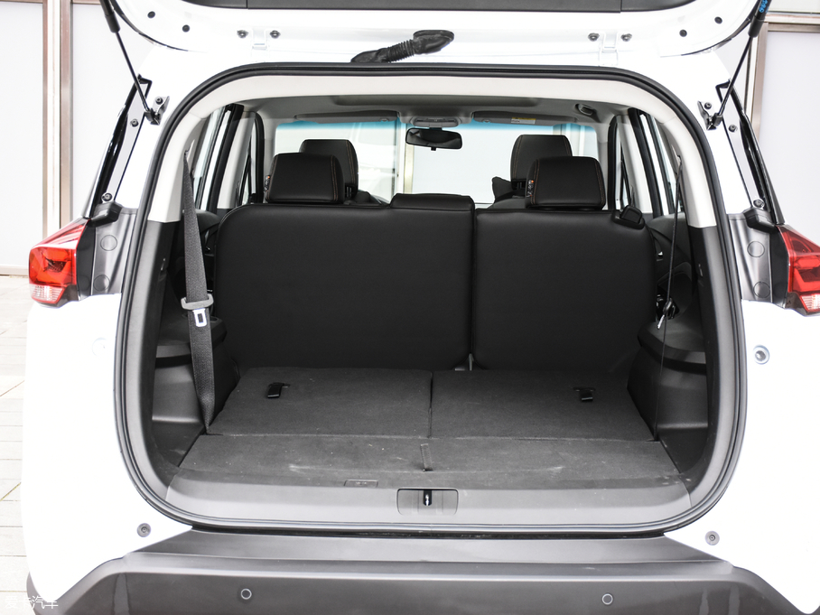 2018�����m�� 530T ���涨�ư� 5+2�� ��V