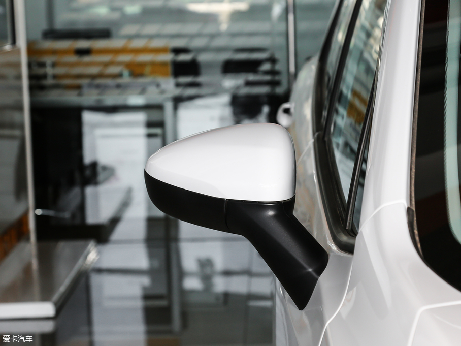 2018�����m�� 530T �Ԅ�(d��ng)������ 5+2�� ��V