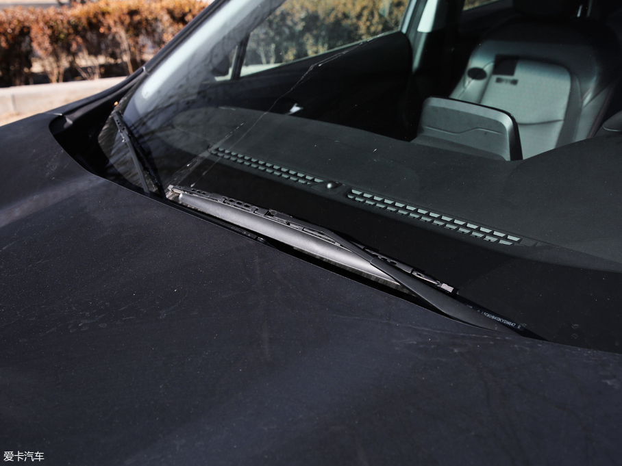 2018�����m�� Redline 530T �Ԅ�ҫ���� 5+2�� ��V