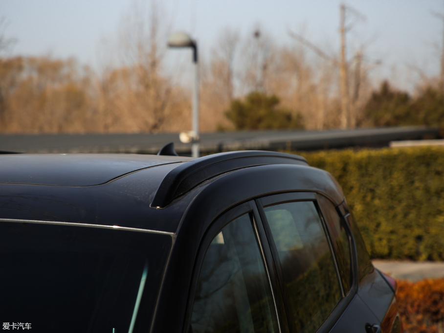 2018�����m�� Redline 530T �Ԅ�ҫ���� 5+2�� ��V