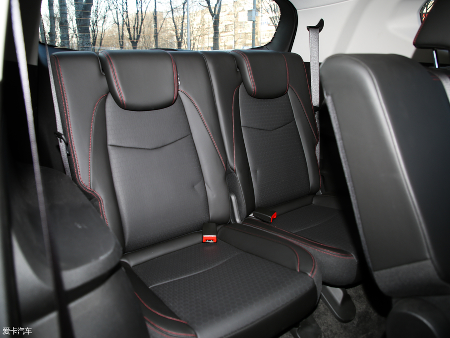 2018�����m�� Redline 530T �Ԅ�ҫ���� 5+2�� ��V