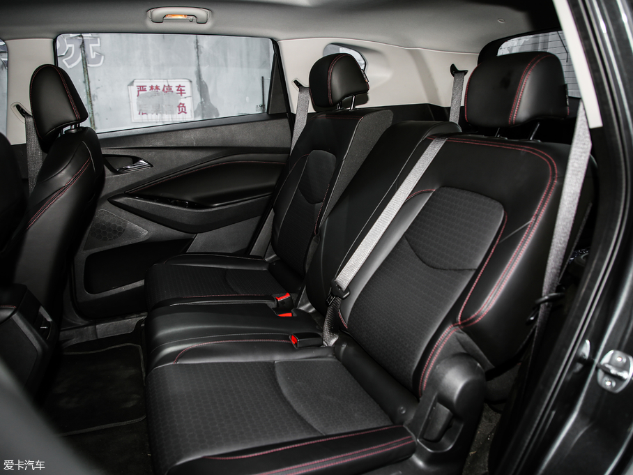 2018�����m�� Redline 530T �Ԅ�ҫ���� 5+2�� ��V