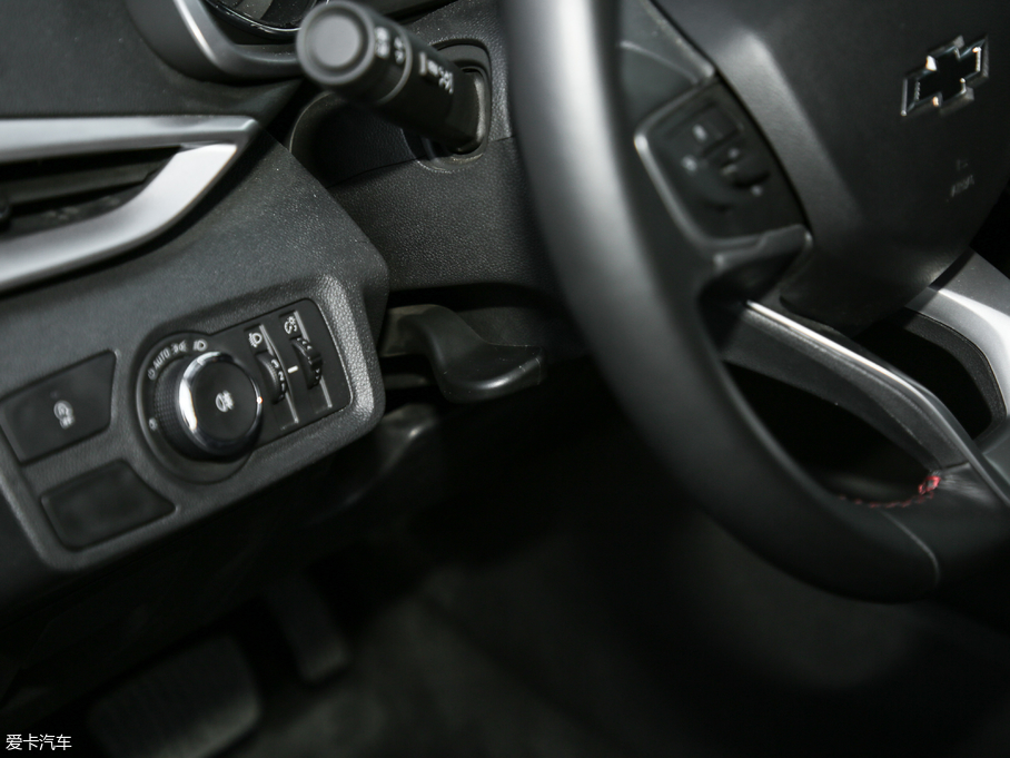 2018�����m�� Redline 530T �Ԅ�(d��ng)ҫ���� 5+2�� ��V