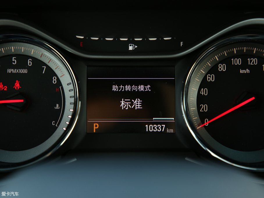 2018�����m�� Redline 530T �Ԅ�(d��ng)ҫ���� 5+2�� ��V