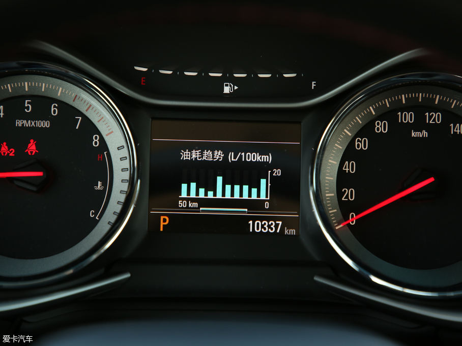 2018�����m�� Redline 530T �Ԅ�(d��ng)ҫ���� 5+2�� ��V