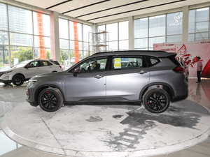 2018��Redline 530T �Ԅ�ҫ���� 5+2�� ��V ���w���^