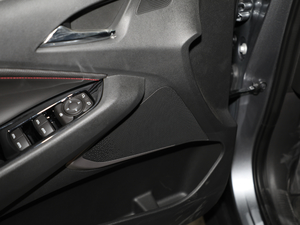 2018��Redline 530T �Ԅ�ҫ���� 5+2�� ��V ���g����