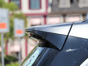 2018��Redline 530T �Ԅ�ҫ���� 5+2�� ��V �������^