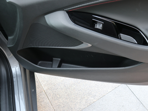 2018��Redline 530T �Ԅ�ҫ���� 5+2�� ��V ���g����