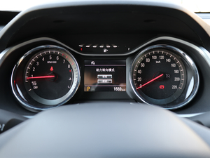 2018��Redline 530T �Ԅ�ҫ���� 5+2�� ��V �п؅^