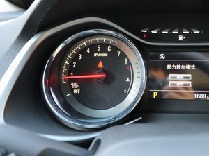 2018��Redline 530T �Ԅ�ҫ���� 5+2�� ��V �п؅^