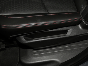 2018��Redline 530T �Ԅӿv���� 5+2�� ��V ���g����