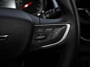 2018��Redline 530T �Ԅ�(d��ng)ҫ���� 5+2�� ��(gu��)V �п؅^(q��)