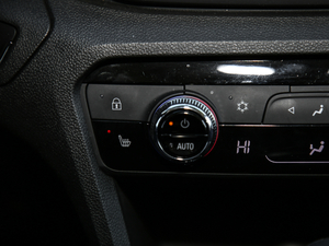 2018��Redline 530T �Ԅ�(d��ng)ҫ���� 5+2�� ��(gu��)V �п؅^(q��)