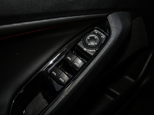 2018��Redline 530T �Ԅ�(d��ng)ҫ���� 5+2�� ��V ���{܇�����ƅ^(q��)	